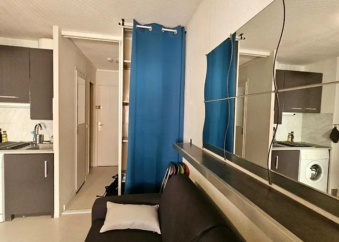 Cozy Beachside For 4 With Wifi In Cap D'agde Διαμέρισμα